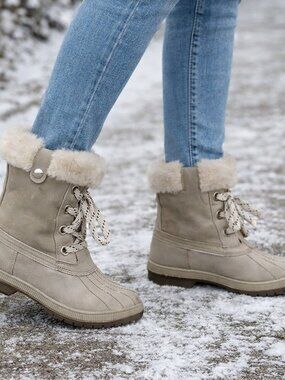 London Fog Milly Boots in winter white beige